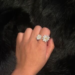 Swarovski Eternal Flower Ring